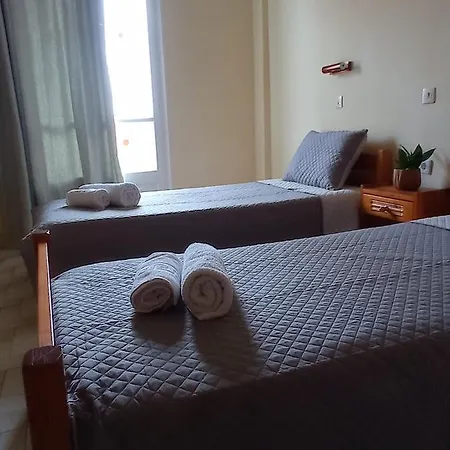 Hermes Apartment *