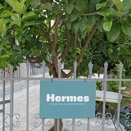 Hermes Apartment